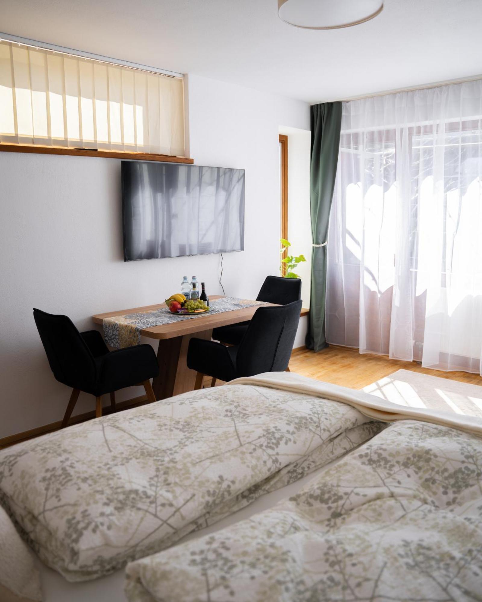 Eva Apartments - Bergisel Інсбрук Екстер'єр фото