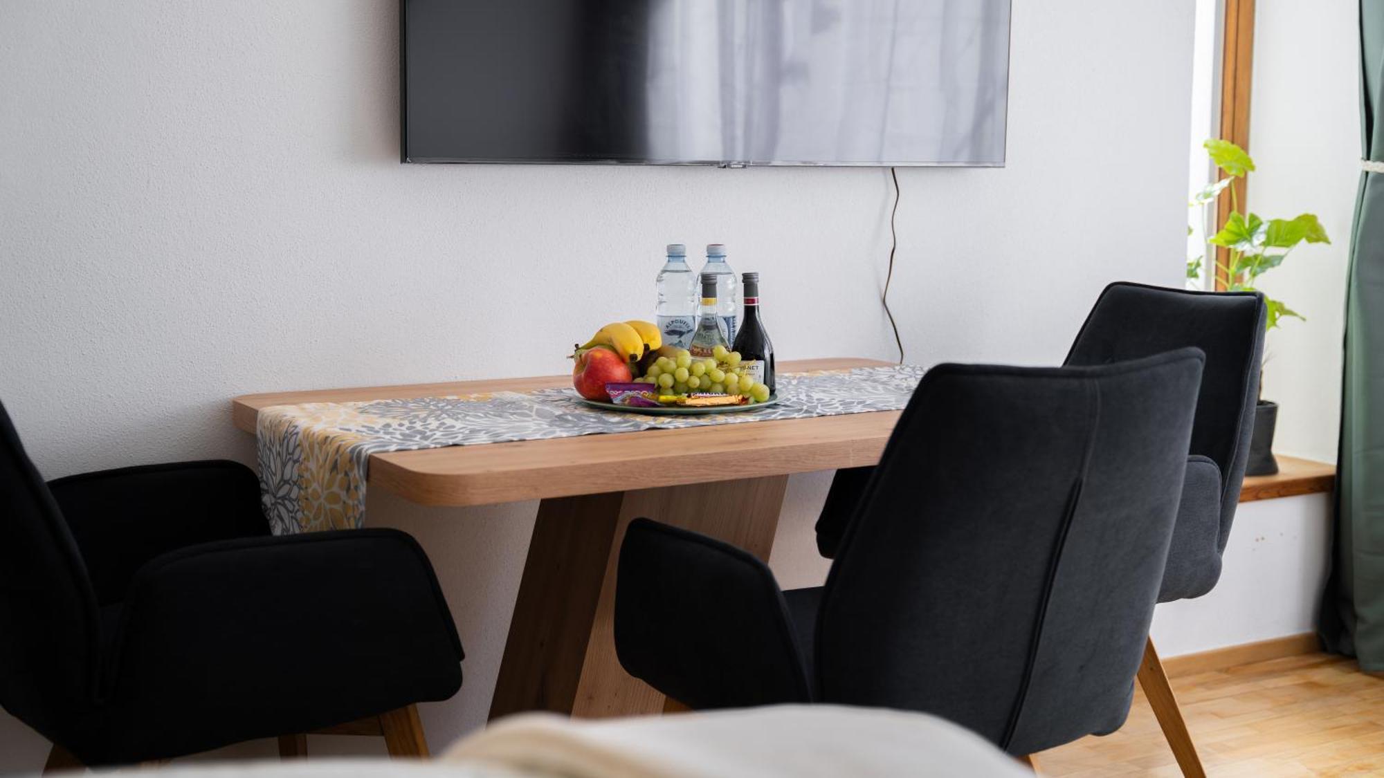 Eva Apartments - Bergisel Інсбрук Екстер'єр фото